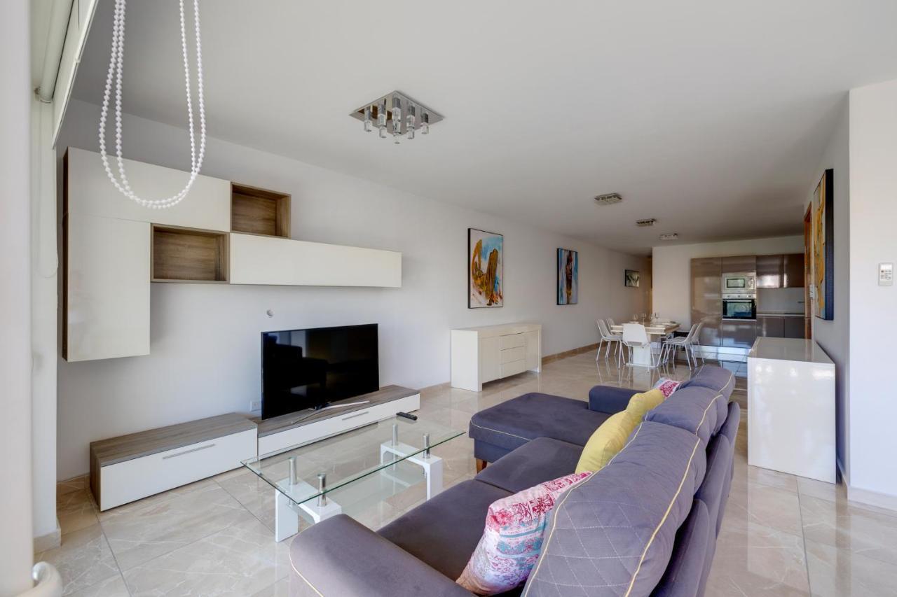 Marvellous 3Br Apartment In Central St Julians Saint Julian's Luaran gambar